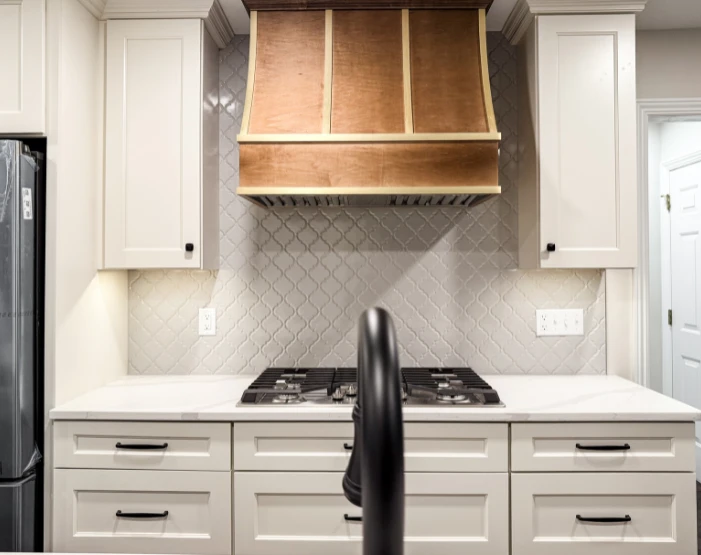 Tile backsplash in kitchen